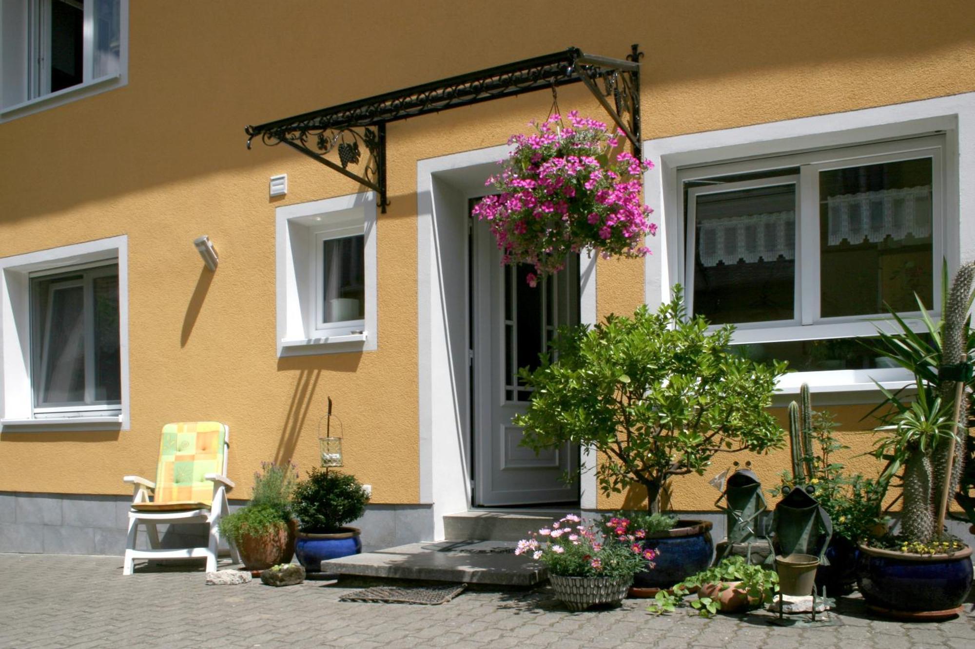 Weingut Herbert Kram Nordheim am Main Exterior photo